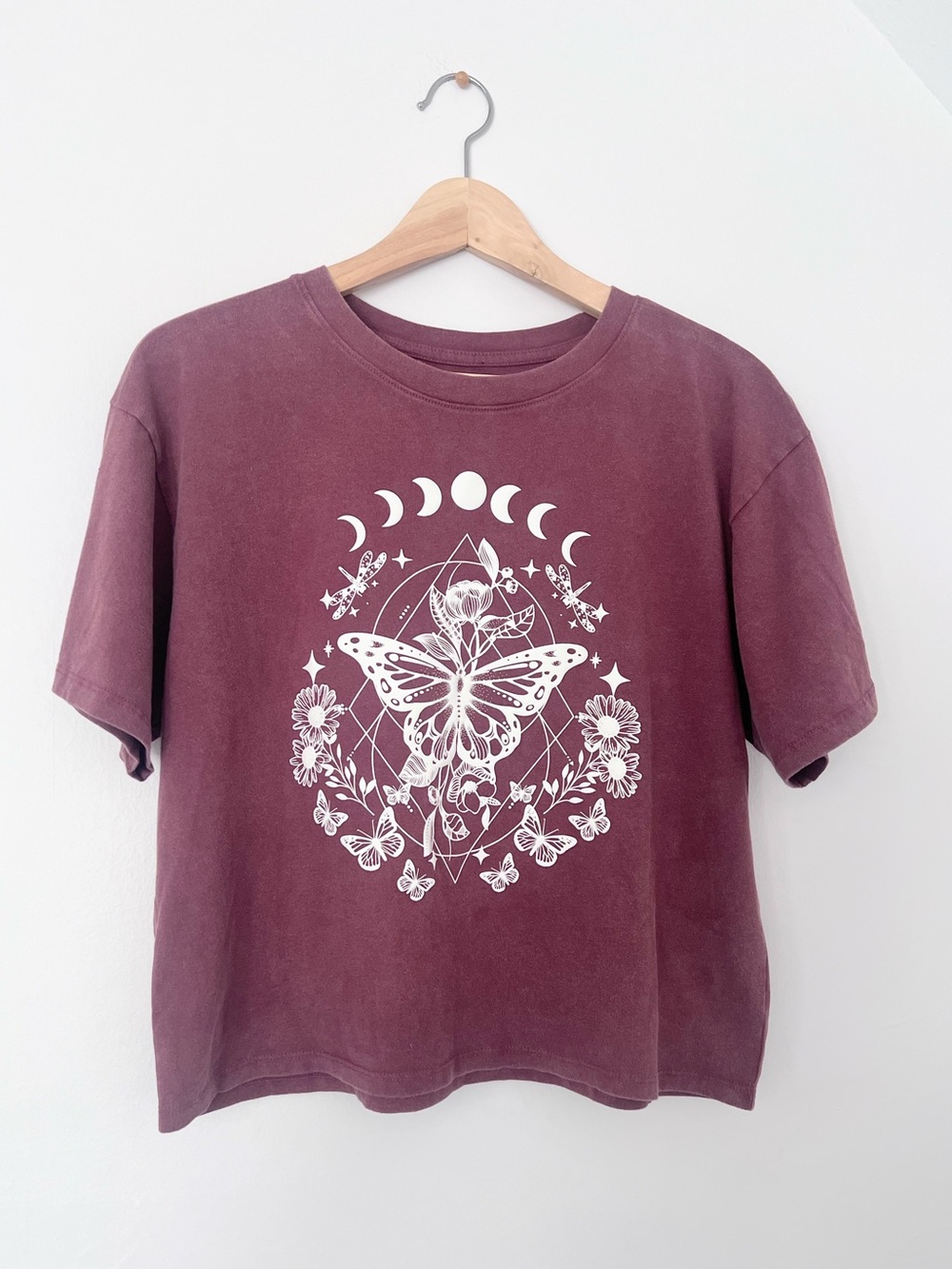 EUC Graphic Moth Moon Phase Tee, Short Sleeve, Cropped, Women's M, Plum, Organic